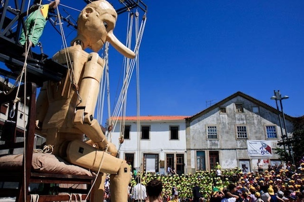 A Fantástica História de uma Criança Chamada Pinóquio A Fantástica História de uma Criança Chamada Pinóquio