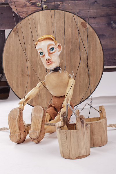 Bzzzoira Moira Bzzzoira Moira