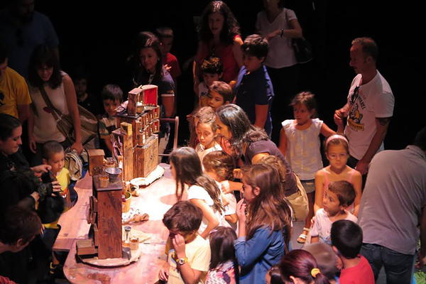 Bzzzoira Moira Bzzzoira Moira