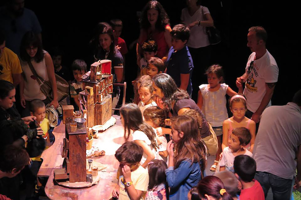 Bzzzoira Moira Bzzzoira Moira