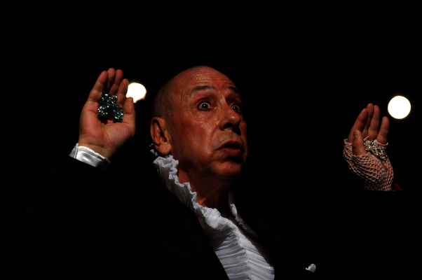 Dramaturgia com José Caldas Dramaturgia com José Caldas
