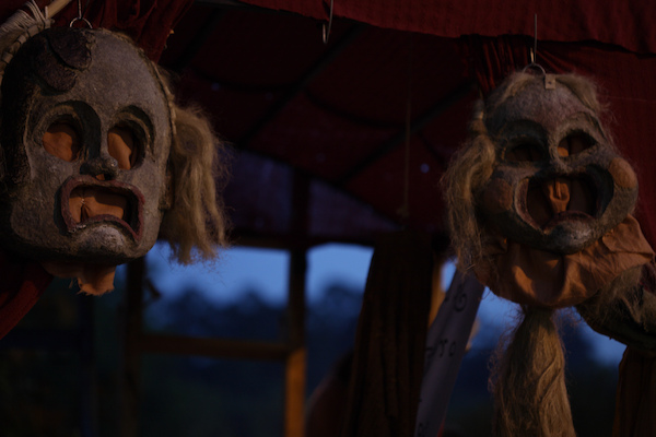 Entre Lugares Entre Lugares