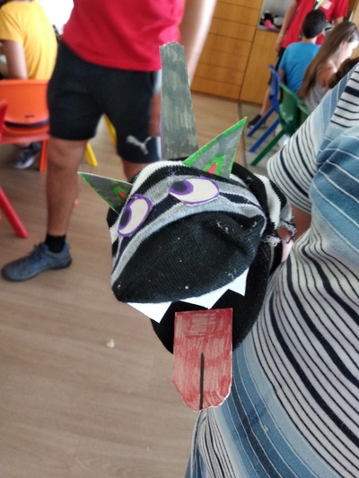 Fantoches - História a Meias Fantoches - História a Meias