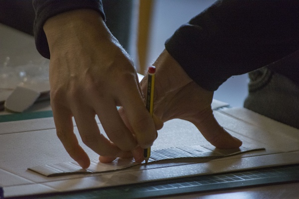 Teatro em Miniatura - Lambe Lambe Teatro em Miniatura - Lambe Lambe