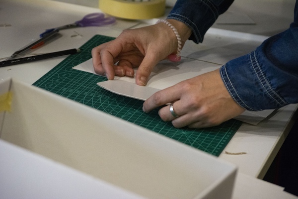 Miniature Theater - Lambe Lambe Miniature Theater - Lambe Lambe