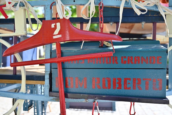 O Mais Maior Grande Dom Roberto O Mais Maior Grande Dom Roberto