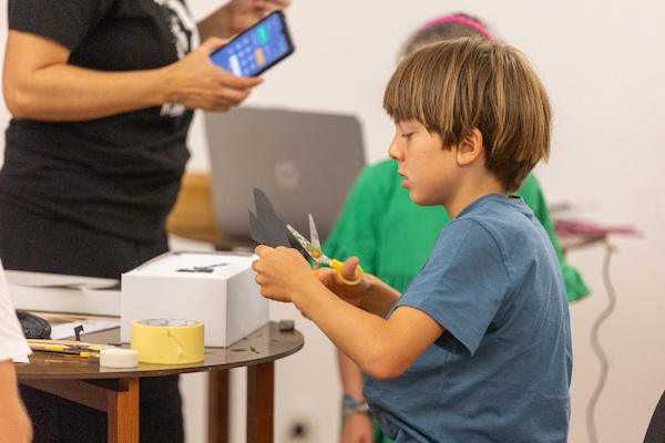 Marionetas de Sombras - Histórias com Sombra Marionetas de Sombras - Histórias com Sombra