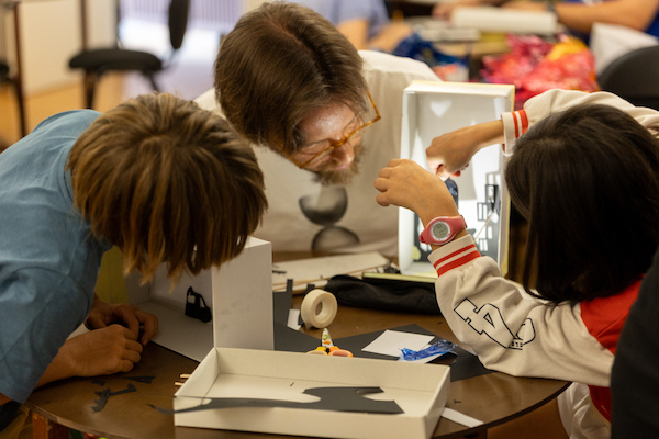Marionetas de Sombras - Histórias com Sombra Marionetas de Sombras - Histórias com Sombra